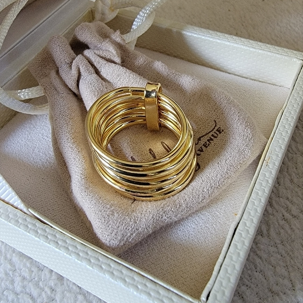 Ashlynn Avenue cortland stacked yellow gold ring 18k gold-plated size 6